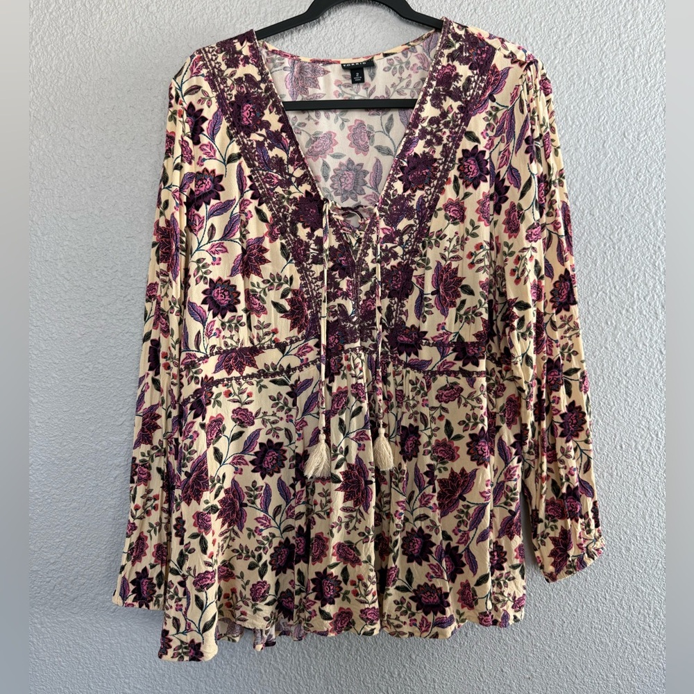 Torrid Boho Peasant Top Size 3 (22/24)‎